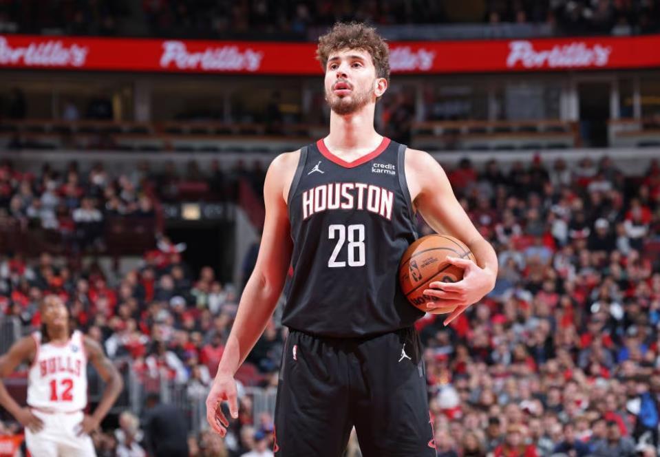 季前赛都是, 斯手下, 他也是火箭